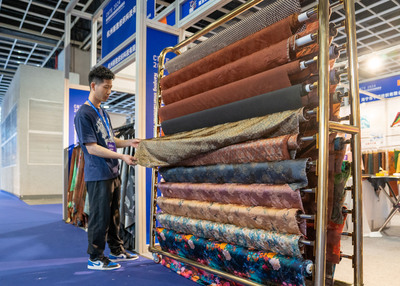 國際紡織服裝供應(yīng)鏈博覽會在寧舉行 聚焦產(chǎn)業(yè)鏈創(chuàng)新與協(xié)同發(fā)展